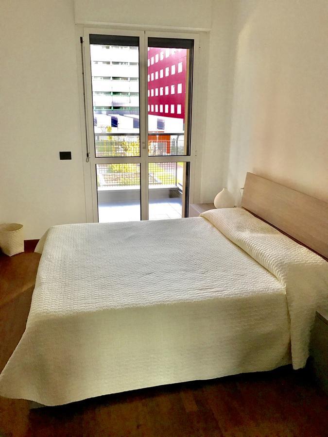 Politecnico Chique Apartment Милан Экстерьер фото